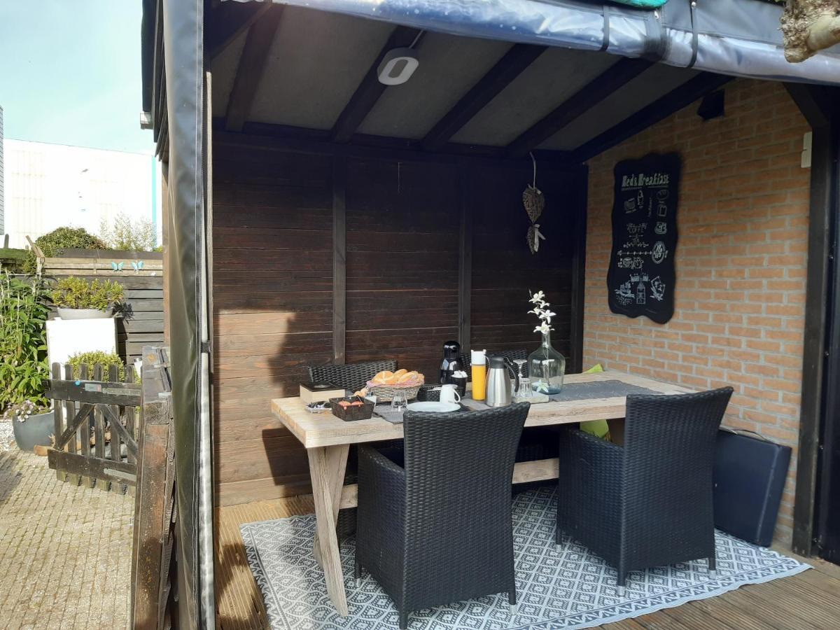 Bed & Breakfast De Schans Макум Екстериор снимка